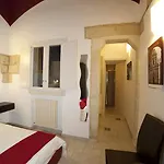 19venti Oda ve Kahvaltı 4*