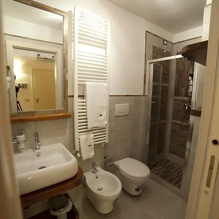 维蒂19号酒店 莱切