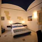 19venti לינה וארוחת בוקר 4*